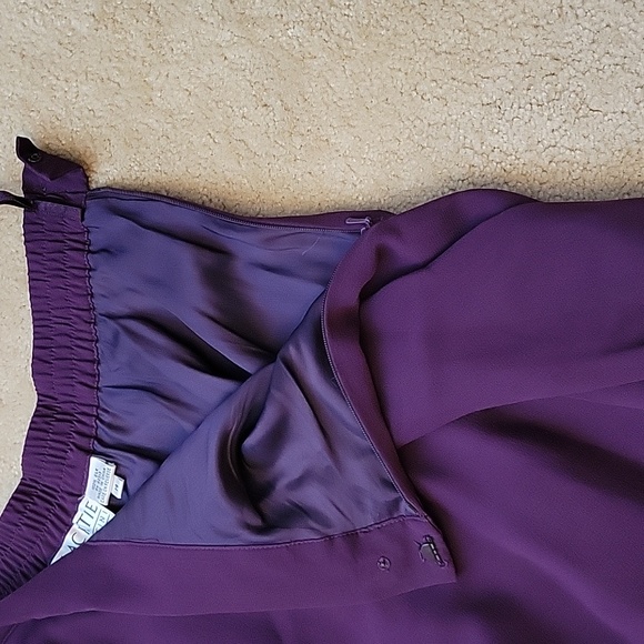 Blakc Tie Oleg Cassini Purple 100% Silk Skirt - Picture 4 of 8